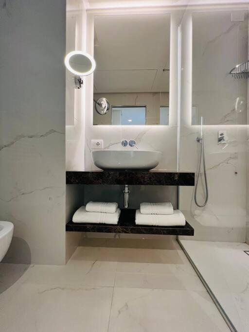 Piazza Affari Apartment - City Center Milano Eksteriør bilde