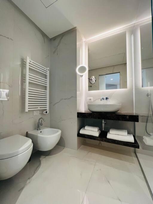 Piazza Affari Apartment - City Center Milano Eksteriør bilde